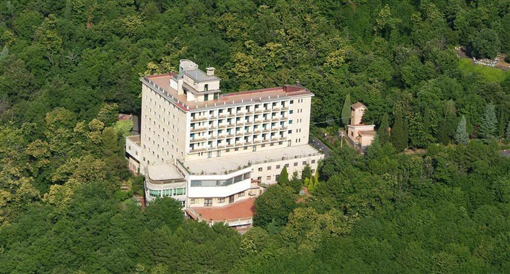 Emmaus Hotel Zafferana Etnea Exterior foto